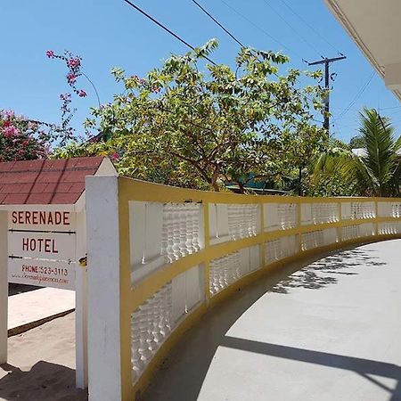 Serenade Hotel Placencia Exteriér fotografie
